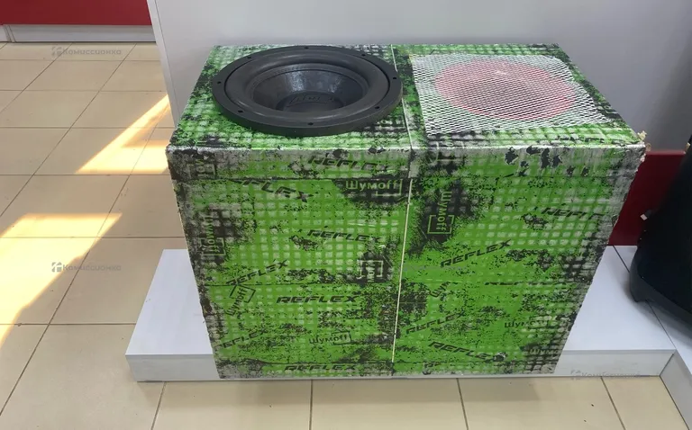 Сабвуферный динамик AMP