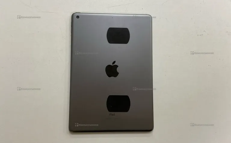Планшет Apple iPad 2021 64Gb Wi-Fi A2602 10,2
