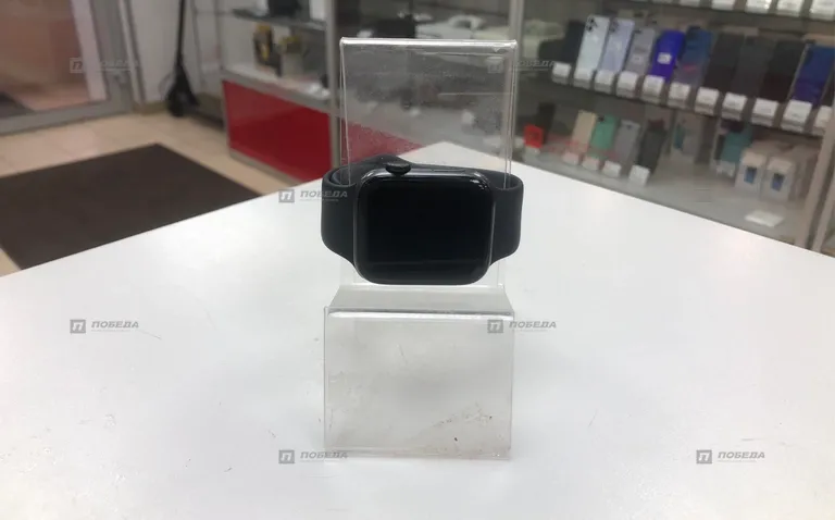 Часы Apple Watch SE