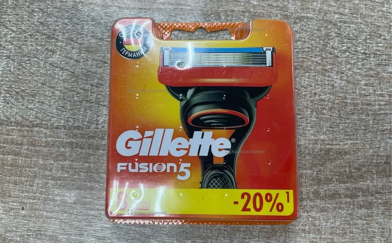 Лезвия для бритвы Gillette Fusion 5 8шт