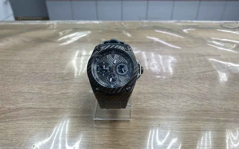 Часы guess w1048g1