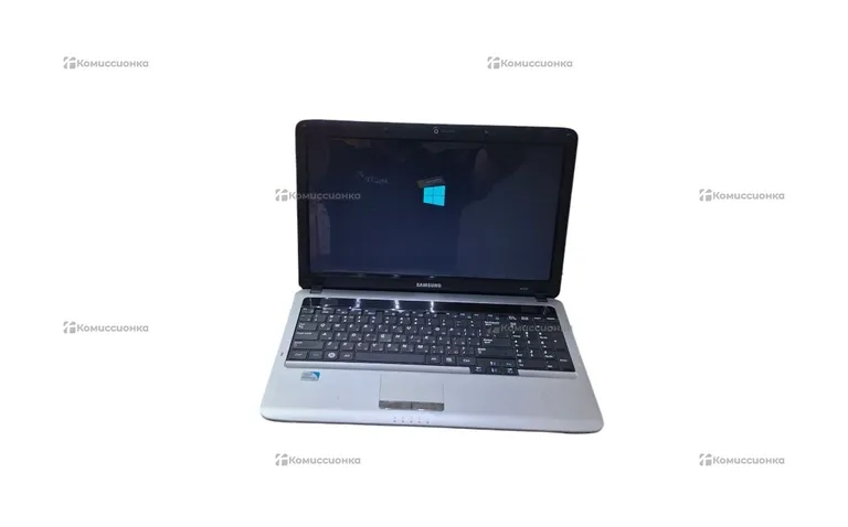 Ноутбук Samsung NP-RV510-S01RU