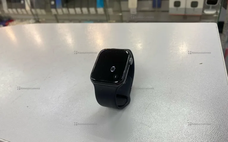 Часы  Apple Watch 4 44 mm