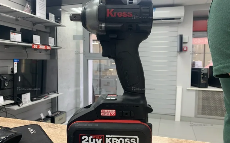 Гайковерт аккумуляторный бесщеточный KRESS KU272