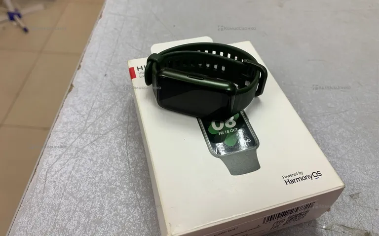 Часы  Huawei Band 7