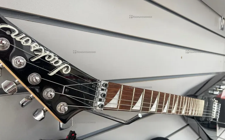 Гитара Jackson JS32T king V