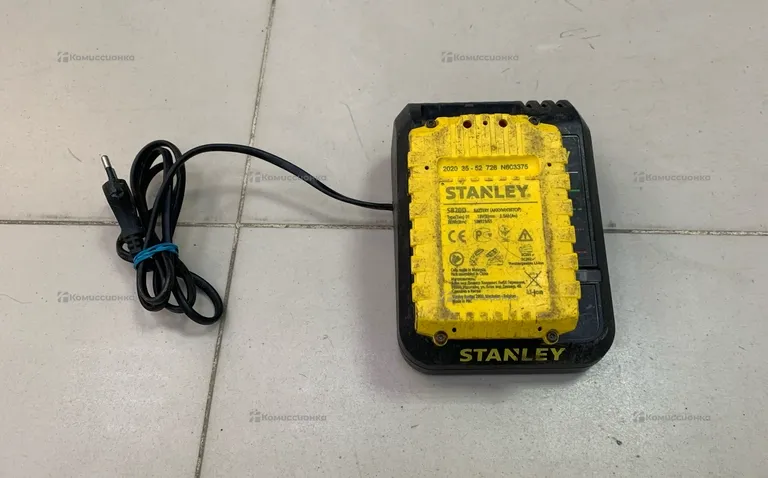 Аккумуляторная угловая шлифмашина Stanley STSC1840
