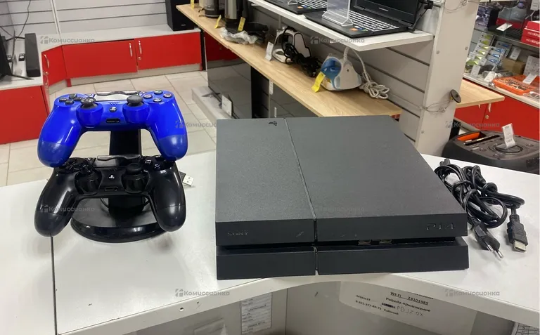 Приставка PS4. FAT 1TB