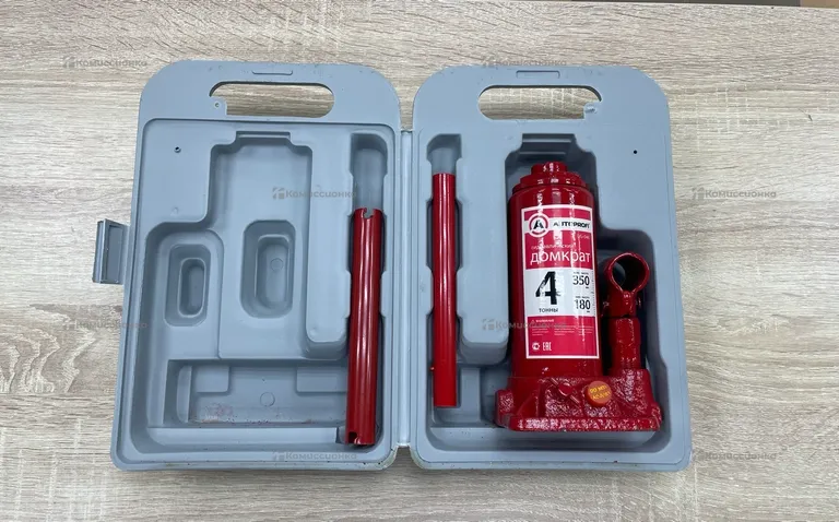 Домкрат бутылочный 4Т