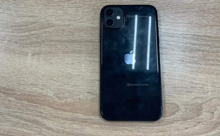 Apple IPhone 11 64 ГБ