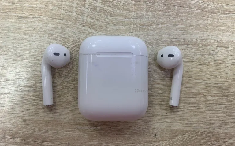 Наушники  apple AirPods