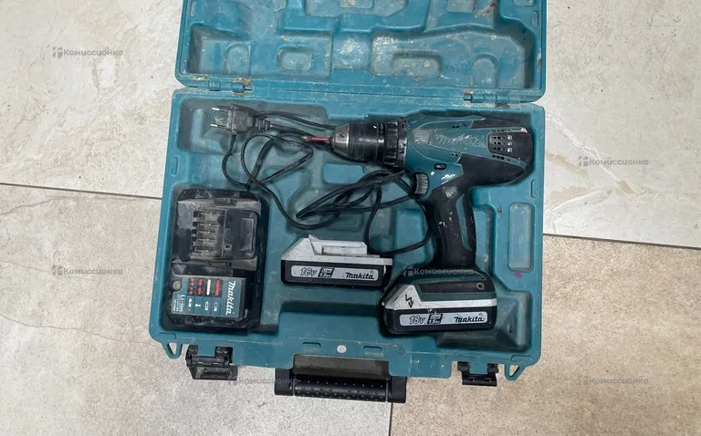 Дрель-шуруповерт makita DF457DWE