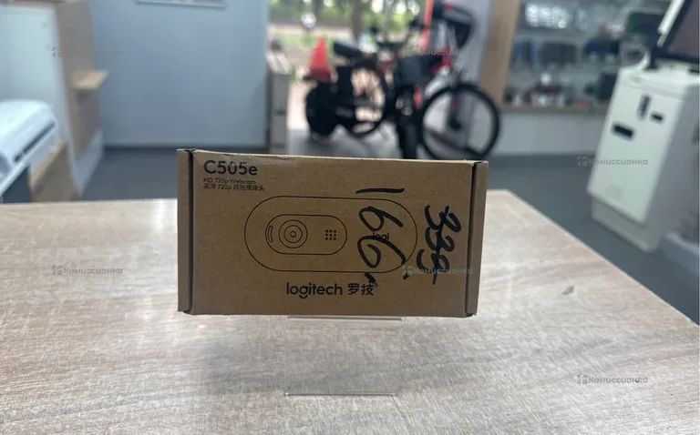 веб-камера Logitech C505e