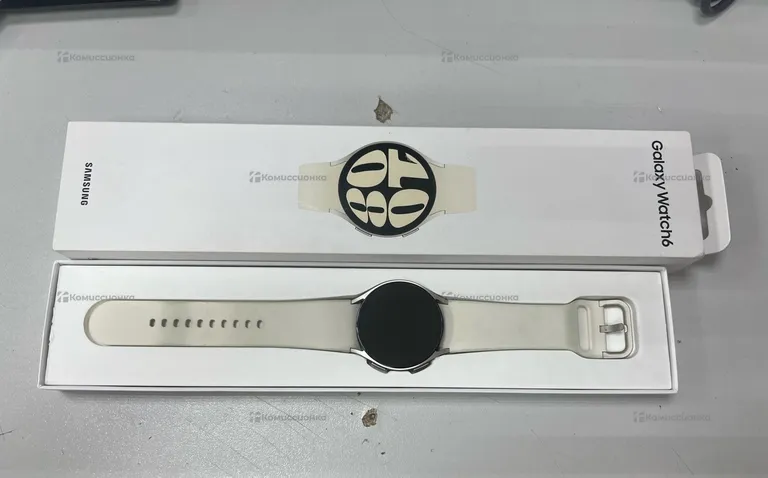 Часы  Samsung Galaxy Watch 6 40mm