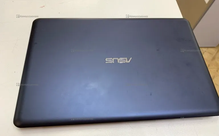Нетбук Asus E202S