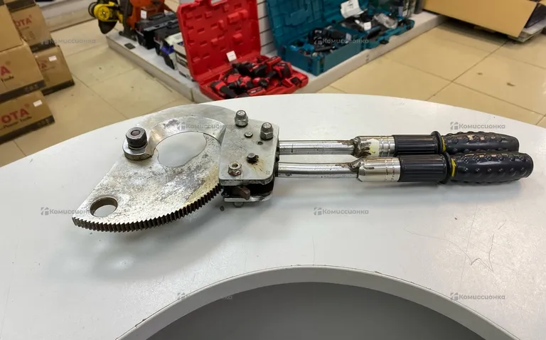 Секторные ножницы HC-70 KBT