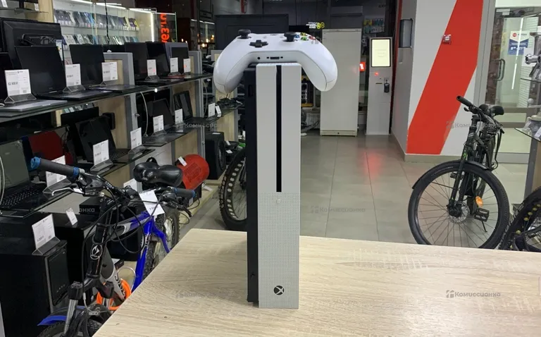 Приставка Xbox One S 1ТБ