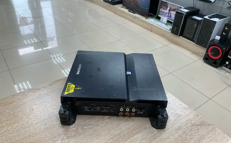 Усилитель  ALPINE PMX-F640