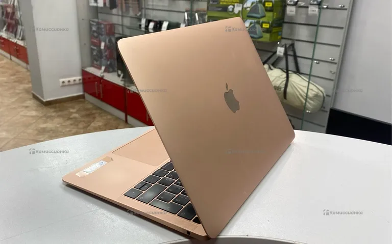 Ноутбук  MacBook Air 13 2018