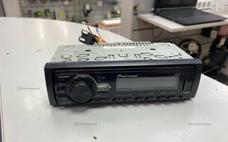 Автомагнитола  Pioneer MVH-09UBG