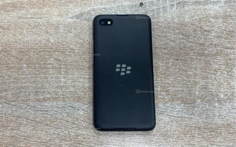 Blackberry Z30 2/16