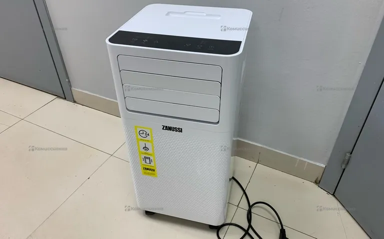 Напольный кондиционер Zanussi ZACM-08 TSC/N1