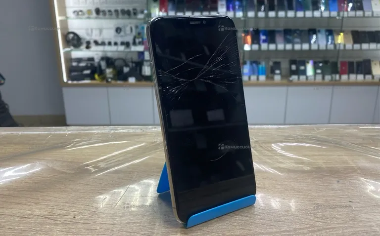 Apple IPhone X 64 ГБ