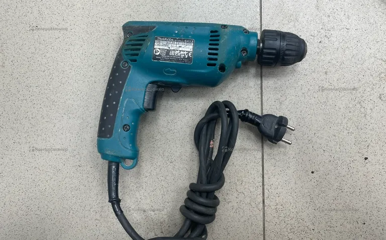 Сетевая дрель Makita 6413