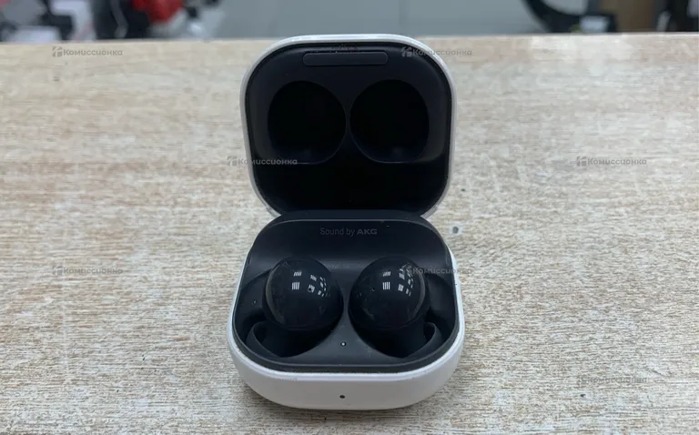 Наушники  Samsung Galaxy buds 2