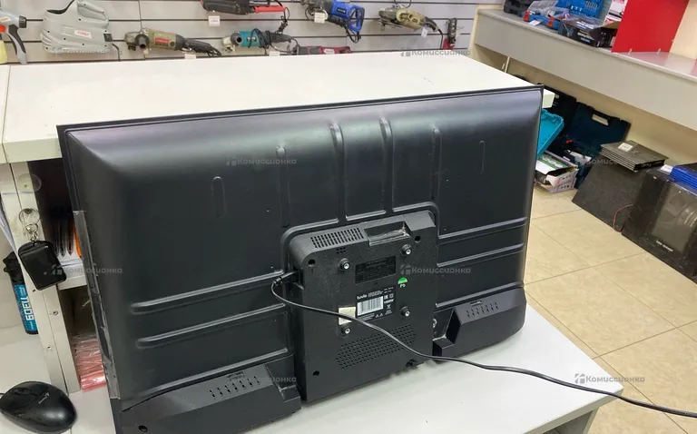 Телевизор Tuvio STV-32DHBK1R