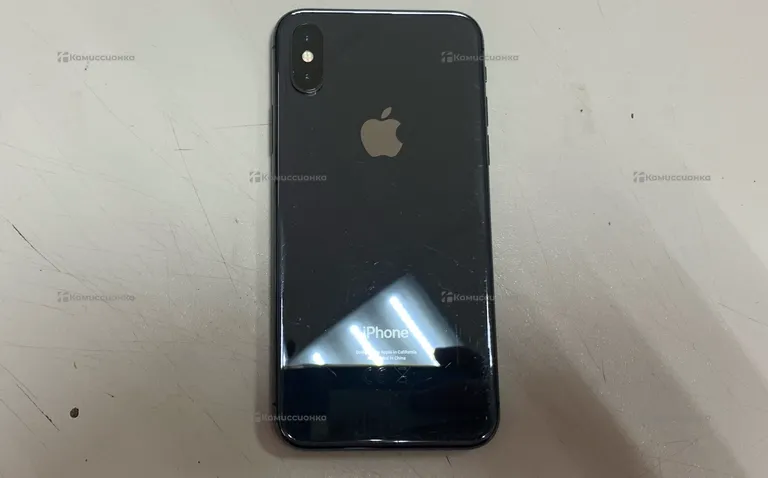 Apple iPhone X 64ГБ