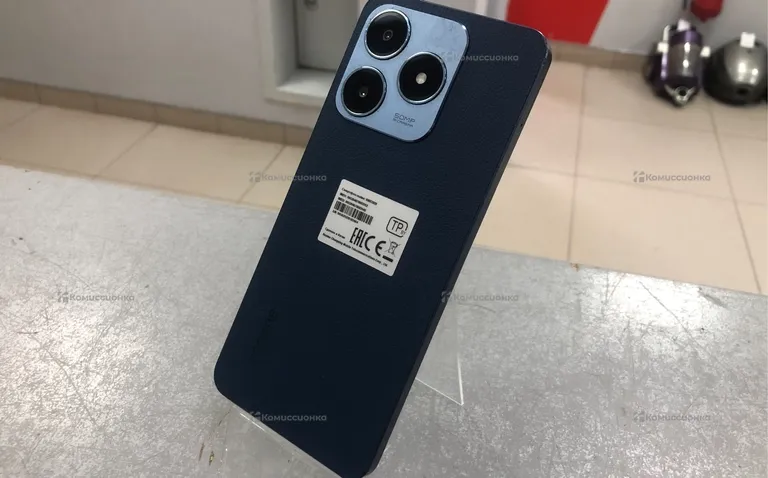 Realme C63 8/256 ГБ