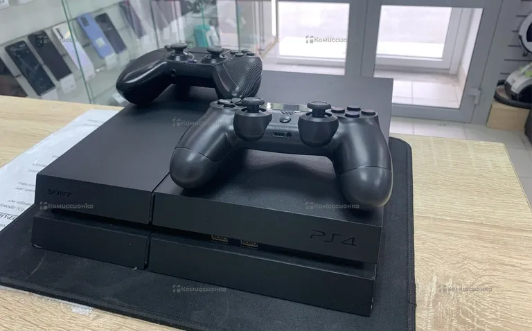 Приставка PlayStation 4 1tb