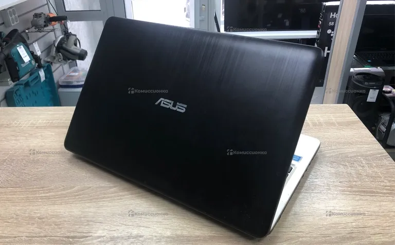 Ноутбук  ASUs