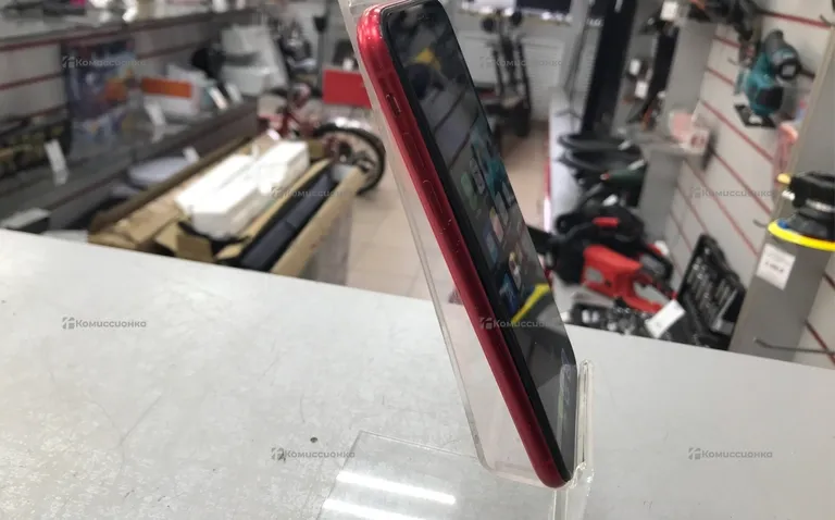 Apple IPhone 11 64 ГБ