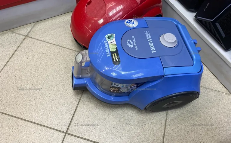 Пылесос Samsung 1600W