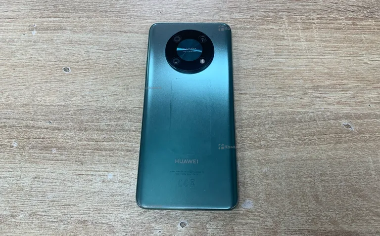 Huawei Nova Y90 4/128 ГБ