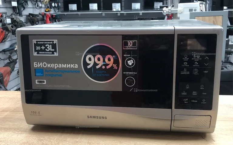микроволновая печь Samsung me83krs