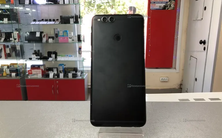Honor 7X 4/64Gb