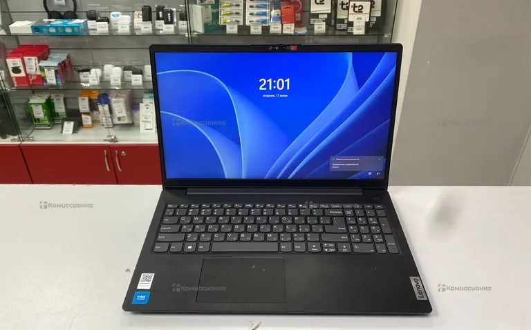 Ноутбук  Lenovo 82QY