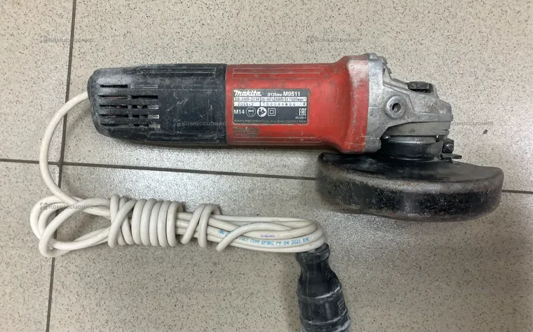 УШМ Makita M9511