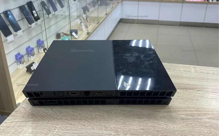 Приставка Sony ps 4 fat 500gb