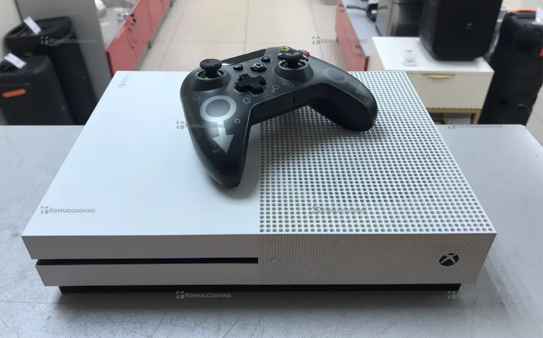 Приставка Xbox One S 512 GB