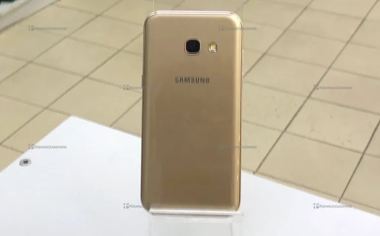 Samsung Galaxy A3 (2017) SM-A320F