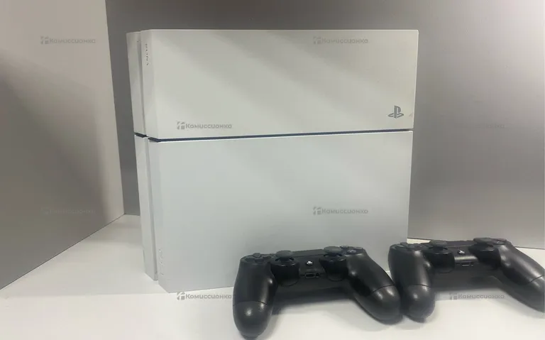Приставка PS4. PS4 Fat 512
