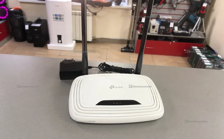 Роутер TP-LINK TL-WR841N