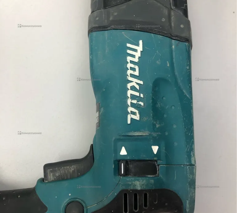 Перфоратор HR2470