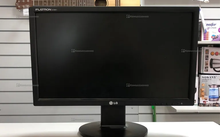 Монитор LG Flatron E1911S