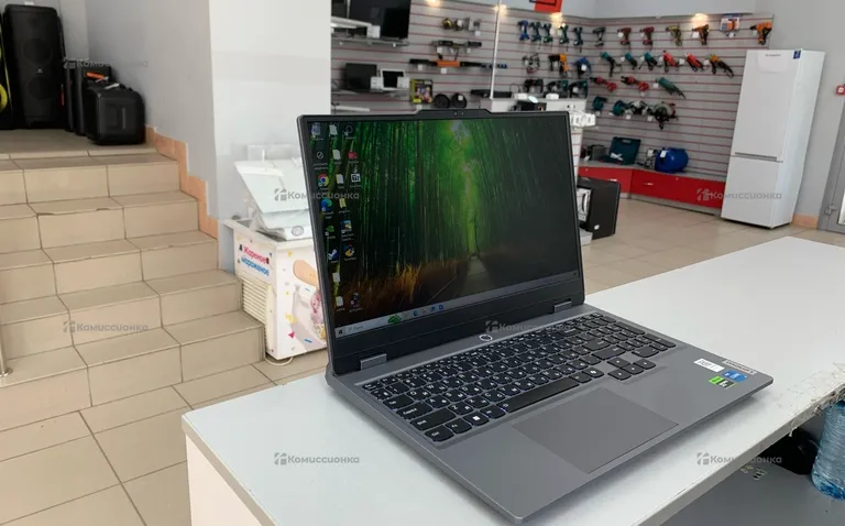 Ноутбук  Lenovo LQD 15IAX9