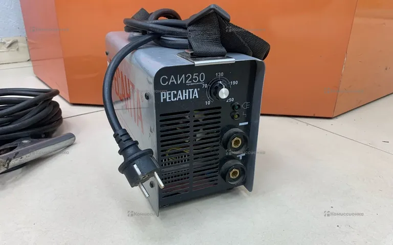 Сварочный аппарат Ресанта САИ 250A